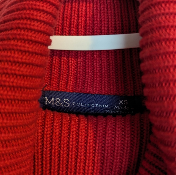 M&S Collection Red Cropped Knit Turtleneck Size XS - Picture 4 of 6
